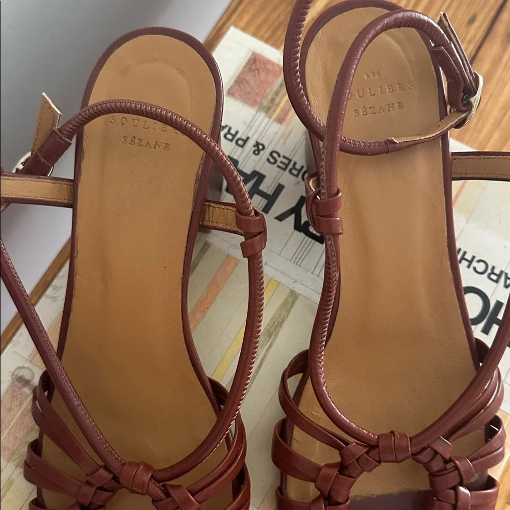 Sézane Gloria Heeled Sandals - Picture 3 of 6